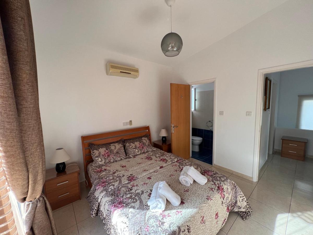 Three Bedroom Casa De Pafos Zewnętrze zdjęcie